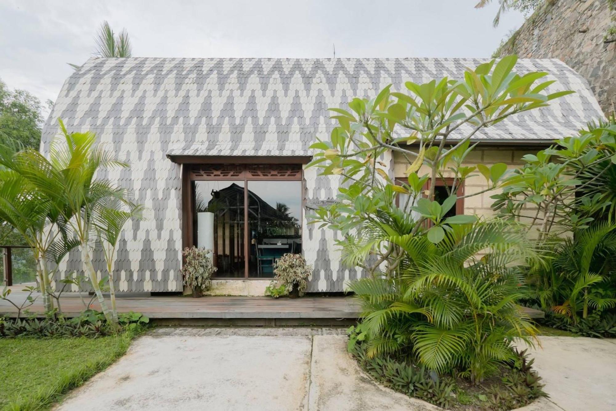 Villa Umbrella Lombok Senggigi Eksteriør billede